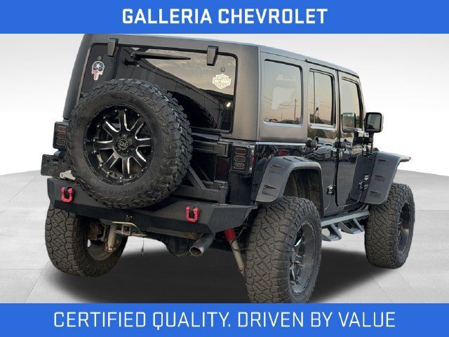 Used 2015 Jeep Wrangler Unlimited Sahara w/ Connectivity Group AWD/4WD image 4