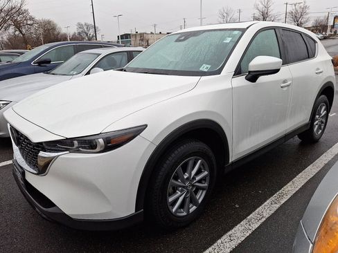 Used 2023 MAZDA CX-5 AWD 2.5 S image 2