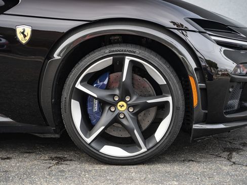 Used 2024 Ferrari Purosangue image 13