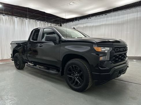 Used 2025 Chevrolet Silverado 1500 Custom w/ Turbomax Blackout Package image 13