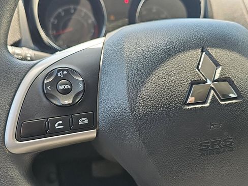 Used 2025 Mitsubishi Outlander Sport AWD image 21