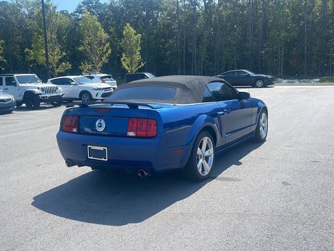 Used 2009 Ford Mustang GT RWD image 9