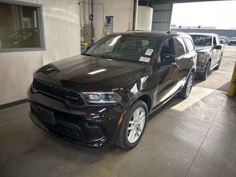 Used 2025 Dodge Durango GT AWD/4WD image 2