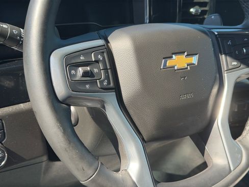 Used 2025 Chevrolet Silverado 1500 LTZ w/ LTZ Convenience Package II AWD/4WD image 22