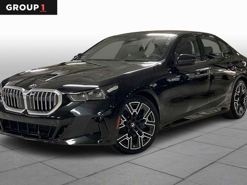 New 2026 BMW 540i xDrive w/ M Sport Package image 1