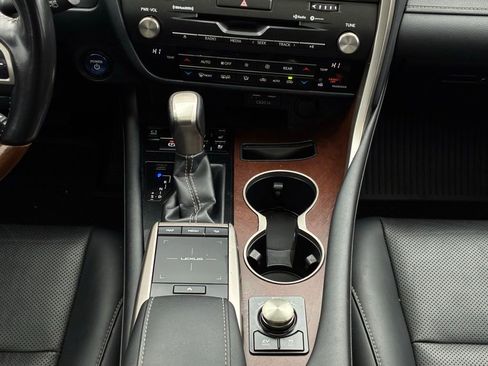 Used 2020 Lexus RX 450hL AWD w/ Premium Package image 19