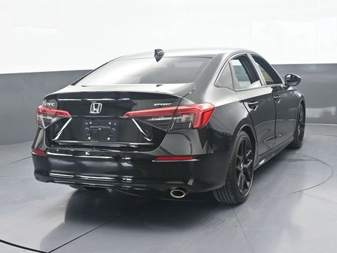 Used 2022 Honda Civic Sport image 5