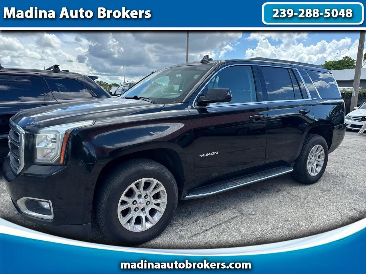 Used 2019 GMC Yukon SLE w/ HD Trailering Package AWD/4WD image 1