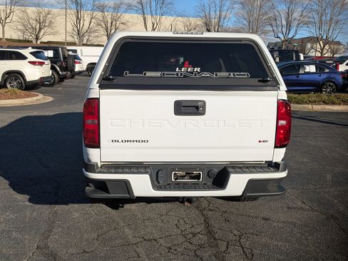 Used 2021 Chevrolet Colorado LT w/ LT Convenience Package image 8