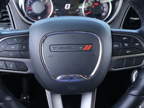 Used 2022 Dodge Challenger R/T Scat Pack RWD image 24