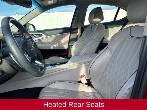 Used 2020 Genesis G70 3.3T w/ Prestige Package image 13