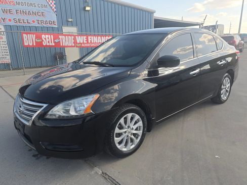 Used 2015 Nissan Sentra S FWD image 3