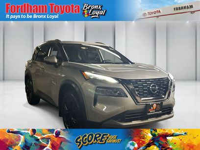 Used 2021 Nissan Rogue SV w/ Premium Package
