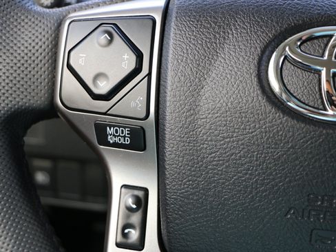 Used 2023 Toyota Tacoma SR5 w/ Technology Package AWD/4WD image 18