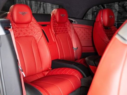 Used 2022 Bentley Continental GT image 12