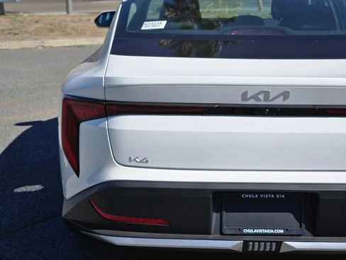 New 2026 Kia K4 LX image 8