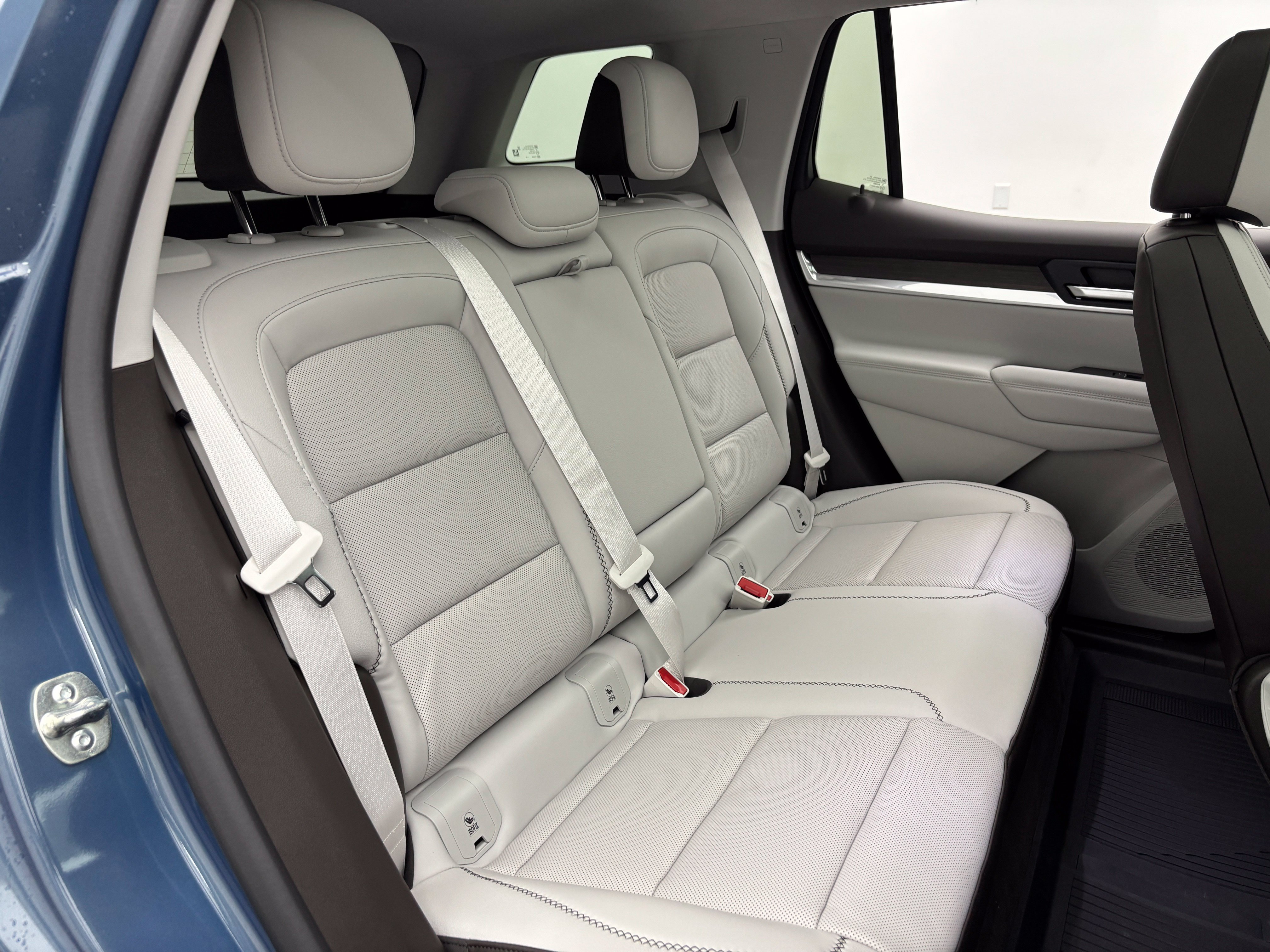 New 2027 GMC Terrain Denali w/ LPO, Floor Liner Package AWD/4WD image 40