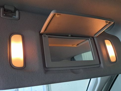 Used 2022 Chevrolet Colorado LT w/ Safety Package image 22