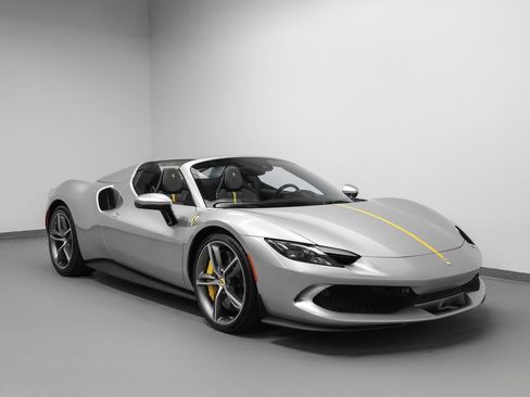 Certified 2025 Ferrari 296 GTS RWD image 17