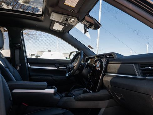 New 2026 GMC Terrain Elevation w/ Elevation Premium Package image 11