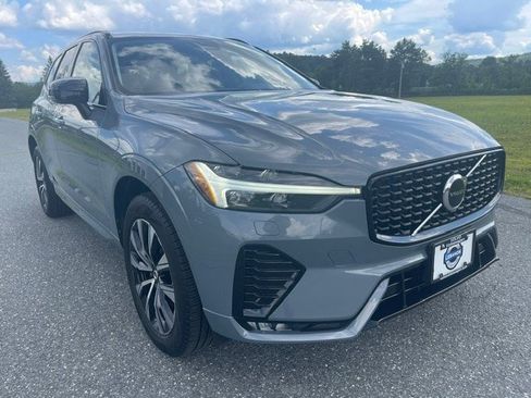 Used 2024 Volvo XC60 B5 Core w/ Protection Package Premier AWD/4WD image 6