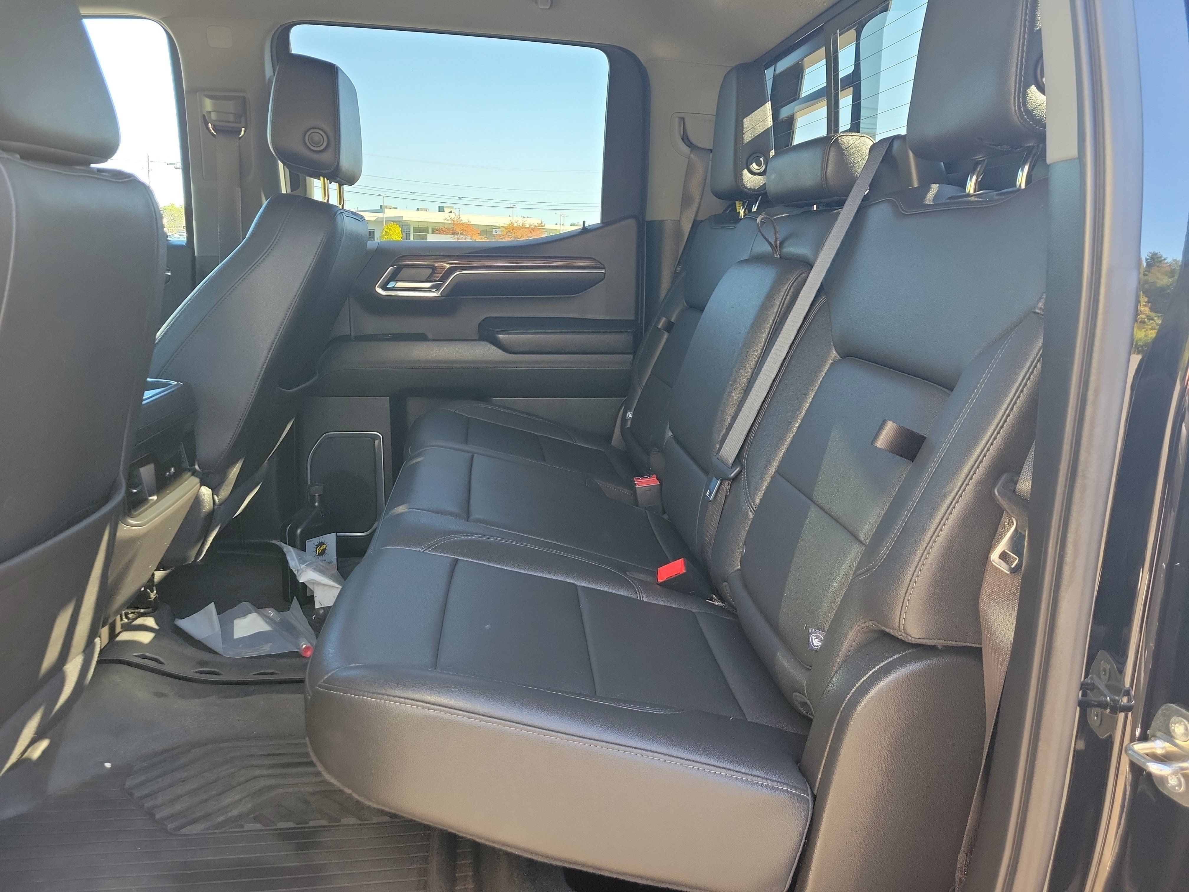 Used 2024 Chevrolet Silverado 1500 LT Trail Boss w/ Convenience Package II AWD/4WD image 16
