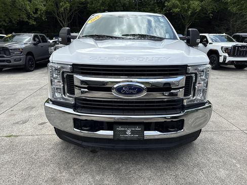 Used 2019 Ford F250 XLT AWD/4WD image 2
