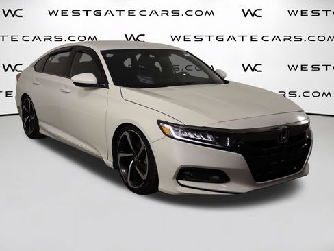 Used 2018 Honda Accord Sport image 39