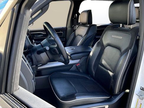 Certified 2022 RAM 1500 Laramie image 21