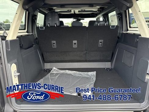 New 2026 Ford Bronco Heritage Edition AWD/4WD image 14