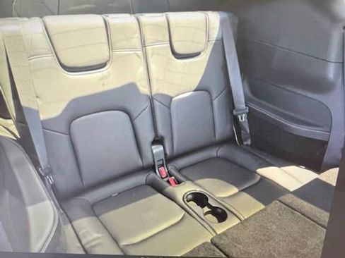 Used 2018 Lexus IS 300 w/ Accessory Package image 36