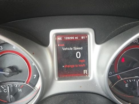Used 2017 Dodge Journey Crossroad FWD image 15
