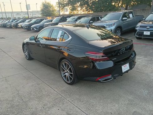 Used 2025 Genesis G70 2.5T RWD image 8