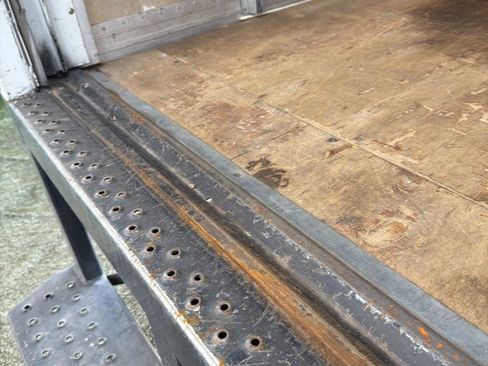 Used 2019 Ford E-350 and Econoline 350 Super Duty image 9