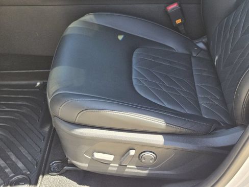 Used 2025 Kia Sportage X-Line w/ Premium Package AWD/4WD image 26