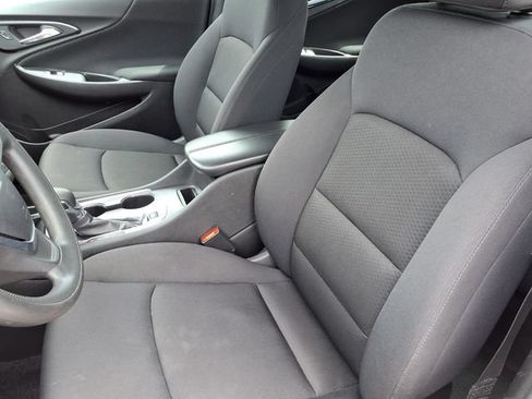 Used 2023 Chevrolet Malibu LT FWD image 3