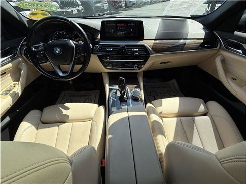 Used 2019 BMW 530i image 26