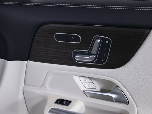 Certified 2026 Mercedes-Benz GLA 250 4MATIC image 58