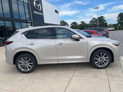 New 2025 MAZDA CX-5 AWD 2.5 S w/ Premium Plus Pkg image 3