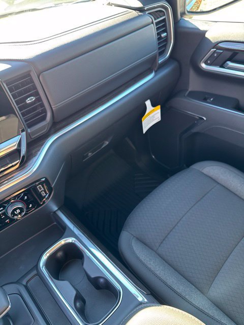 New 2026 Chevrolet Silverado 1500 RST w/ Z71 Off-Road Package AWD/4WD image 14