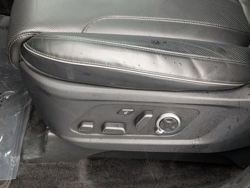 Used 2023 Hyundai Palisade Calligraphy image 19