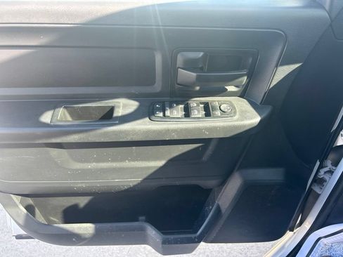Used 2015 RAM 1500 Tradesman w/ Popular Equipment Group AWD/4WD image 19