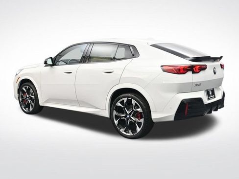New 2026 BMW X2 xDrive28i w/ Technology Package AWD/4WD image 7