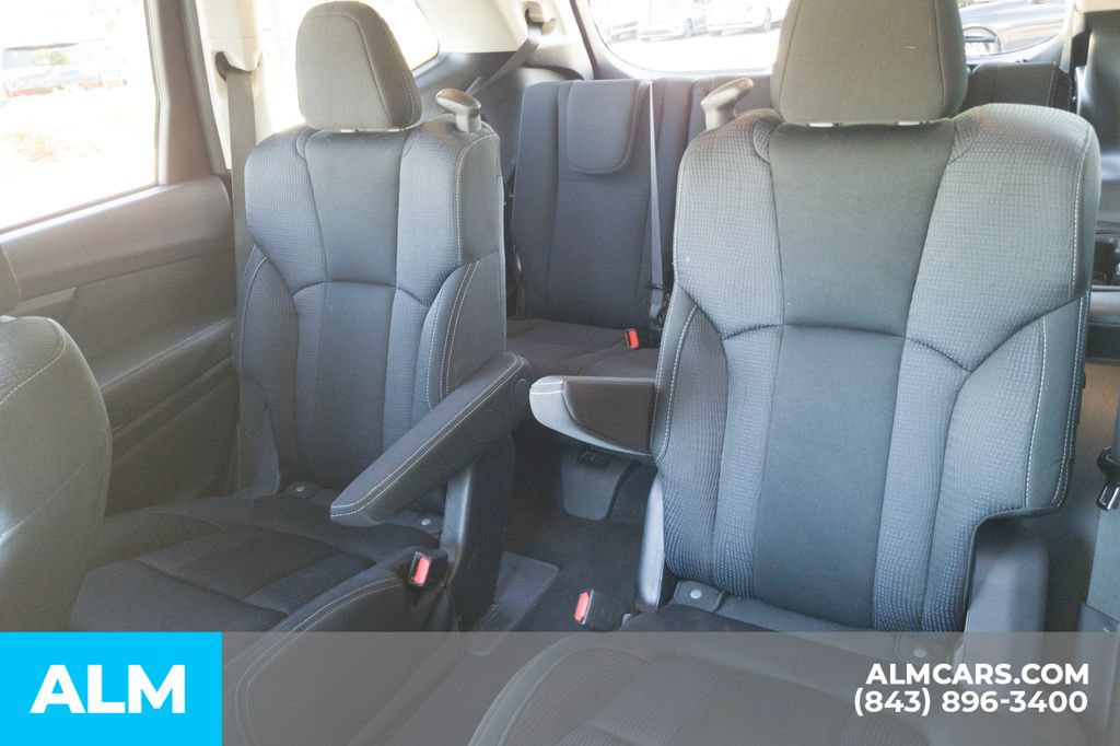 Used 2025 Subaru Ascent Premium AWD/4WD image 17