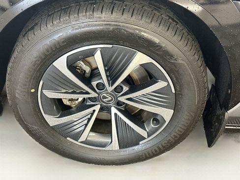 Used 2023 Lexus RZ 450e Premium w/ Accessory Package (Z1) AWD/4WD image 37