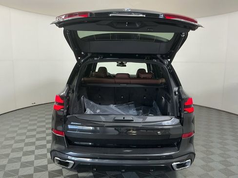 New 2026 BMW X5 xDrive40i w/ M Sport Package image 6