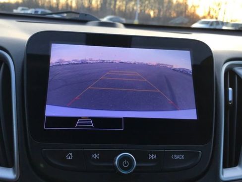 Used 2022 Chevrolet Malibu RS image 12