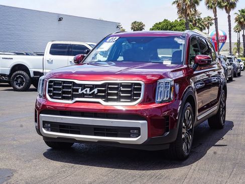 Certified 2023 Kia Telluride SX Prestige AWD/4WD image 3