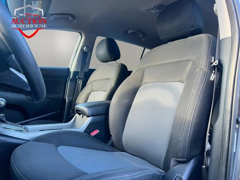 Used 2016 Kia Sportage LX w/ Option Group 017 FWD image 11