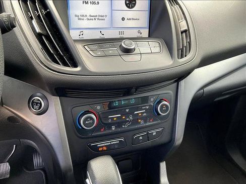Used 2019 Ford Escape SE FWD image 23